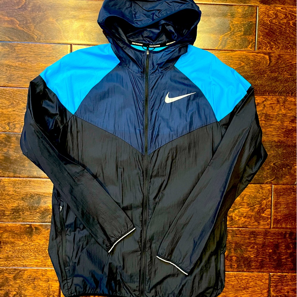 Nike windbreaker running jacket